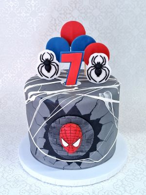 Mesehős torta